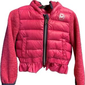 Michael Kors light jacket, perfect for Fall and Spring outings. Detachable hood.